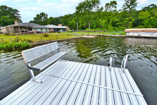 70041 Beach Drive, Ontwa Twp, MI 49112