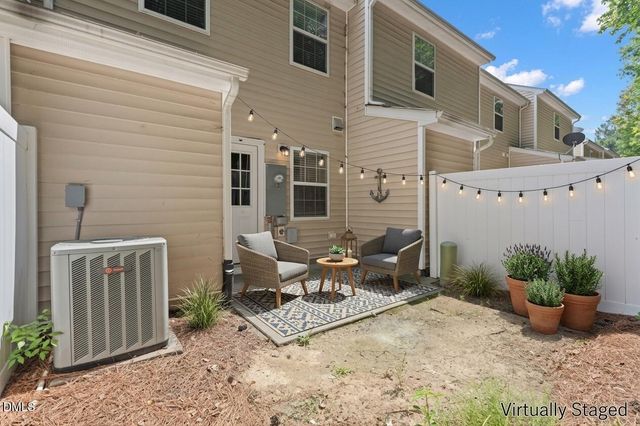 3230 Ivey Wood Lane, Durham, NC 27703