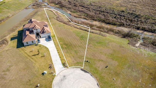 10 Waterstone Court, Montgomery, TX 77356