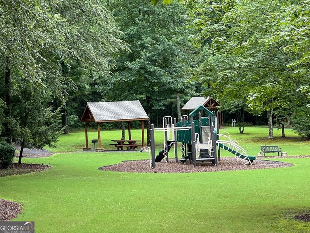 208 Harris Ridge Drive, Ellijay, GA 30540