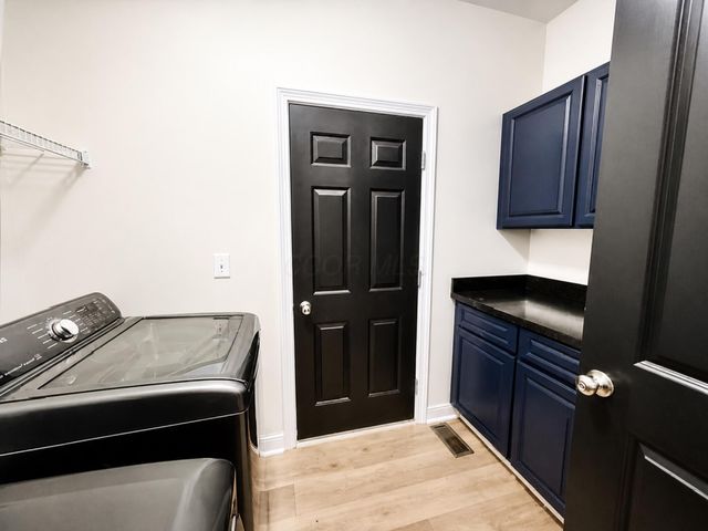 9460 Santa Clara Circle, Plain City, OH 43064