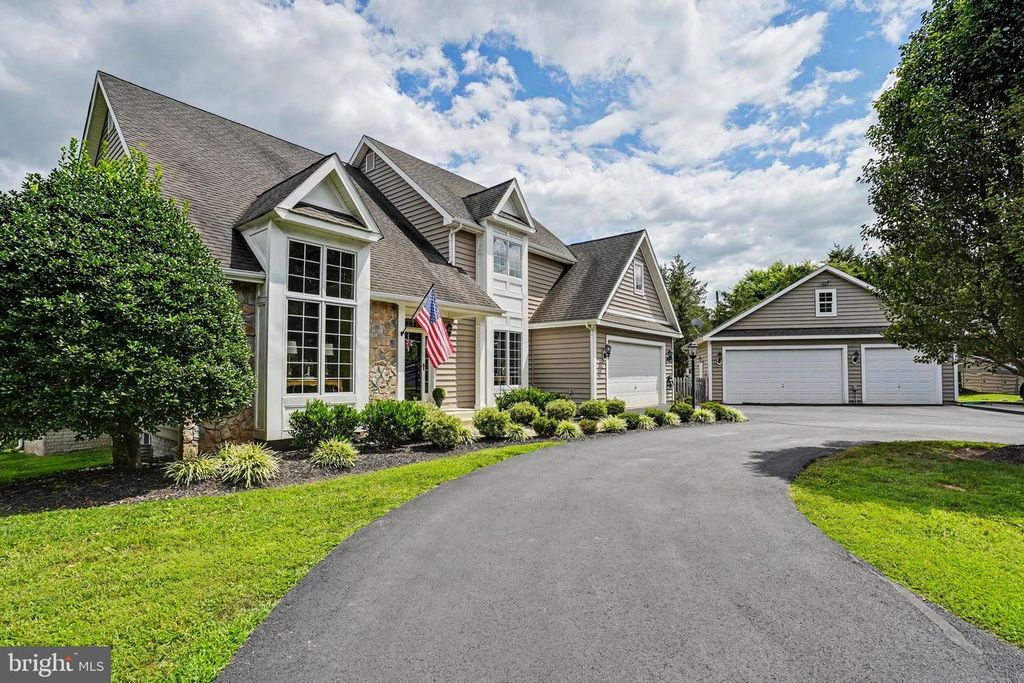 5905 PAGELAND LN, Gainesville, VA 20155
