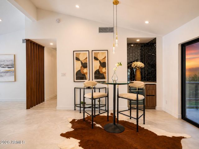 11601 N 64TH Place, Scottsdale, AZ 85254