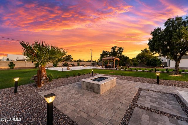 11601 N 64TH Place, Scottsdale, AZ 85254