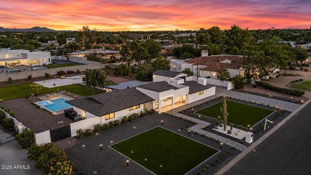 11601 N 64TH Place, Scottsdale, AZ 85254