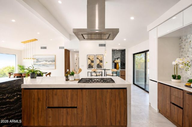 11601 N 64TH Place, Scottsdale, AZ 85254