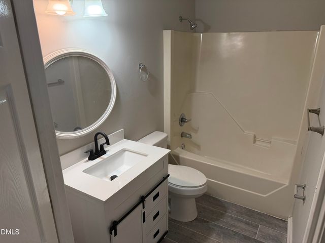 407 Dairy Road, Clayton, NC 27520