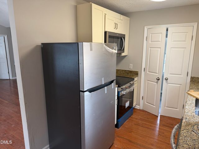 407 Dairy Road, Clayton, NC 27520