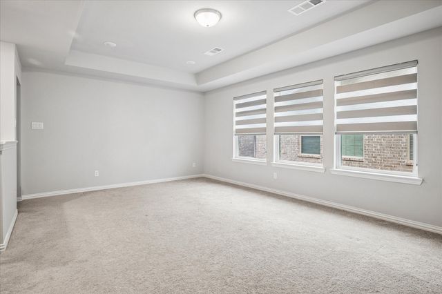 3905 Dame Ragnel Drive, Lewisville, TX 75056