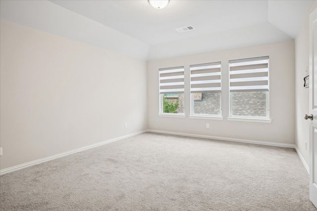 3905 Dame Ragnel Drive, Lewisville, TX 75056