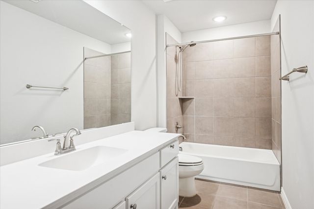 3905 Dame Ragnel Drive, Lewisville, TX 75056