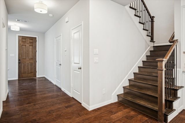 3905 Dame Ragnel Drive, Lewisville, TX 75056