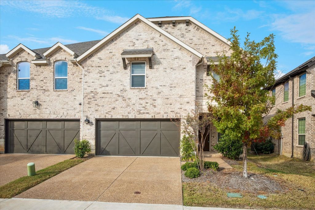 3905 Dame Ragnel Drive, Lewisville, TX 75056
