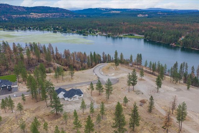 148 Legacy Way, Nine Mile Falls, WA 99026