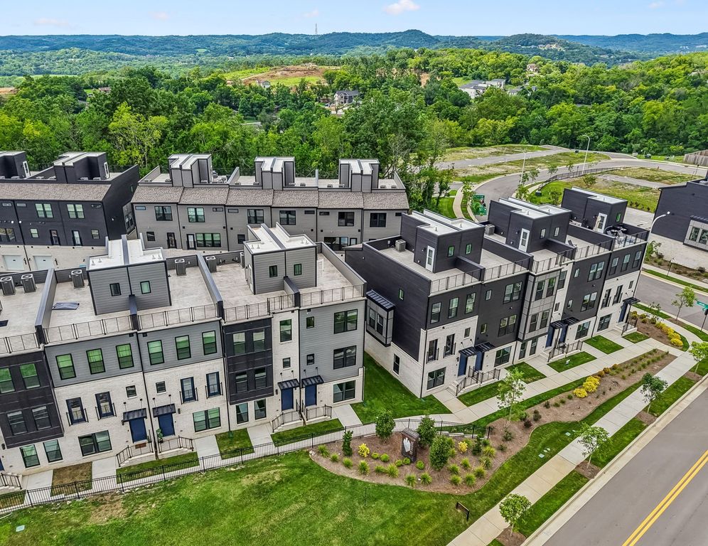 516 Cityscape Dr, Nashville, TN 37218