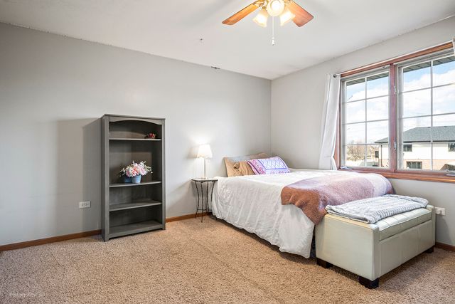 19813 Clare Drive, Tinley Park, IL 60487