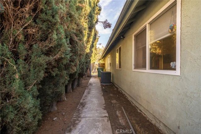 3282 Gallion, Riverside, CA 92503