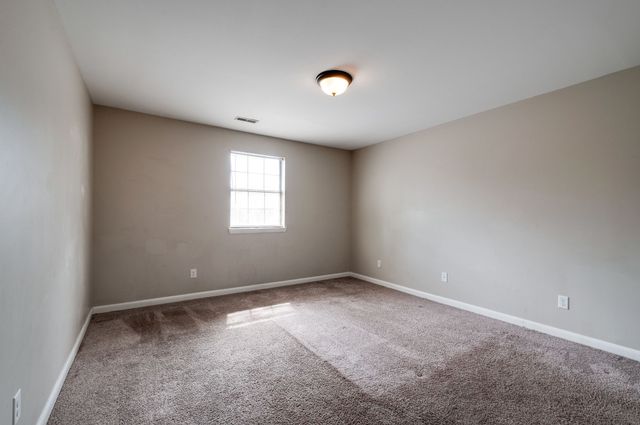 514 N Petway St Apt 305, Franklin, TN 37064