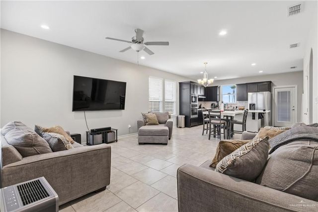 14460 Chalk Ridge Drive, Mcallen, TX 78504