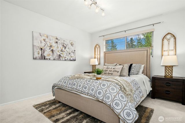 1572 NE 170th Street, Shoreline, WA 98155
