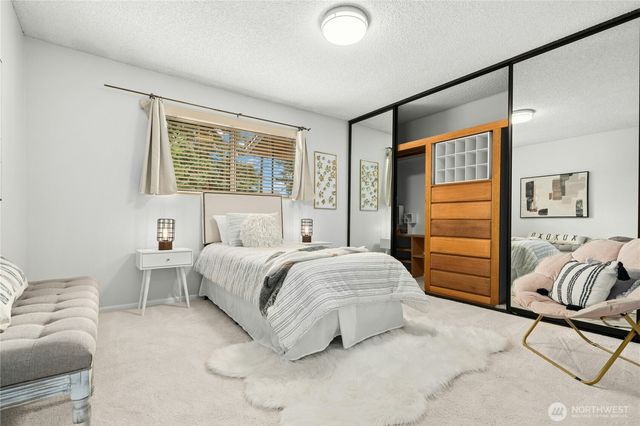 1572 NE 170th Street, Shoreline, WA 98155