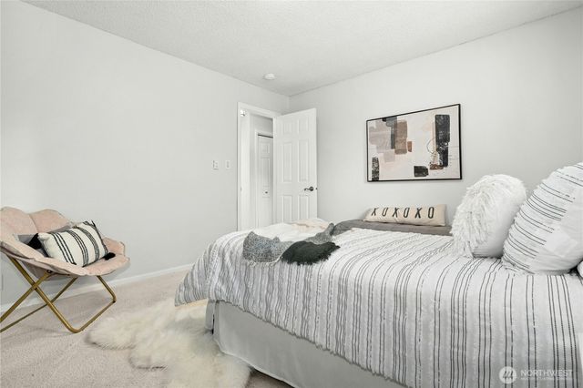 1572 NE 170th Street, Shoreline, WA 98155