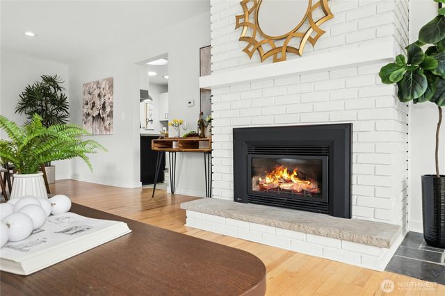 1572 NE 170th Street, Shoreline, WA 98155