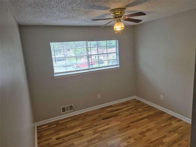 4701 Flat Shoals Road 31F, Union City, GA 30291
