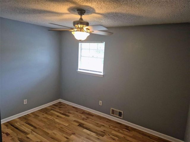 4701 Flat Shoals Road 31F, Union City, GA 30291