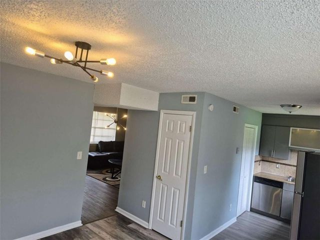 4701 Flat Shoals Road 31F, Union City, GA 30291