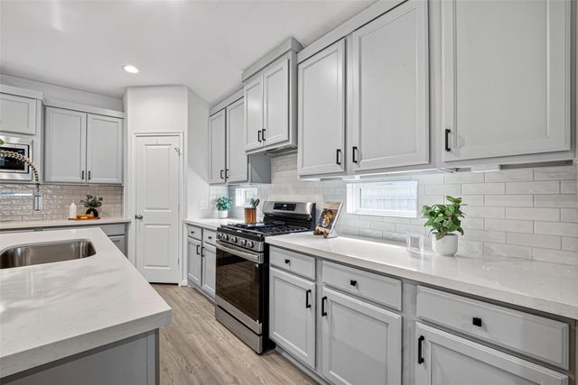 2500 Hagerman Court, Conroe, TX 77384