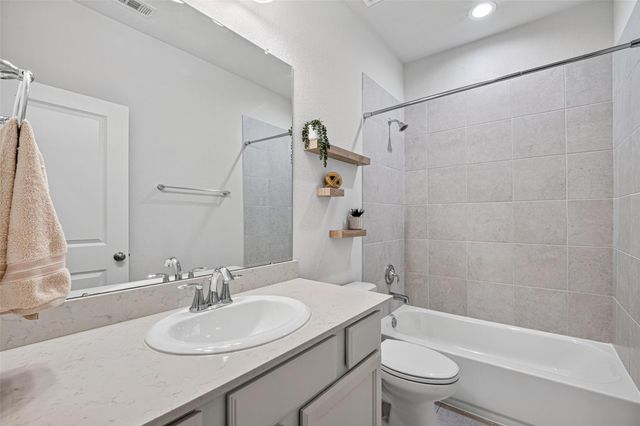2500 Hagerman Court, Conroe, TX 77384