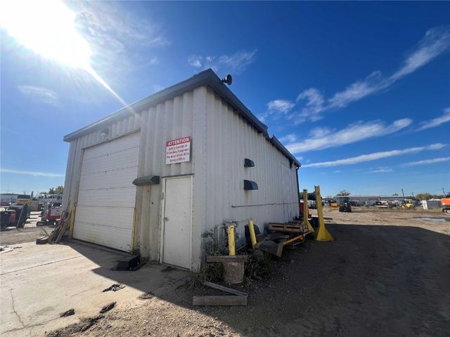 2900 6th Street SW Lease, Cedar Rapids, IA 52404