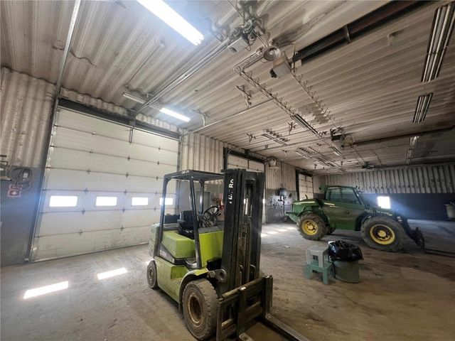 2900 6th Street SW Lease, Cedar Rapids, IA 52404