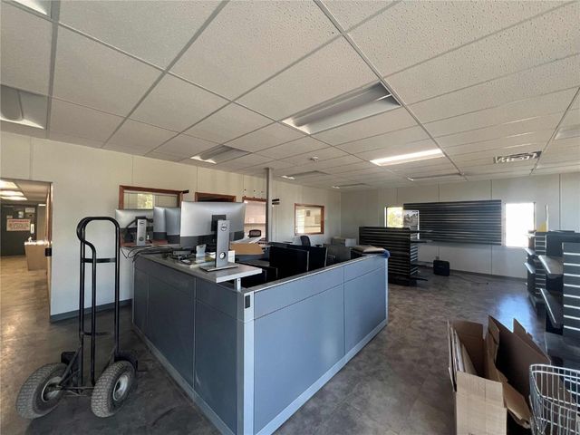 2900 6th Street SW Lease, Cedar Rapids, IA 52404