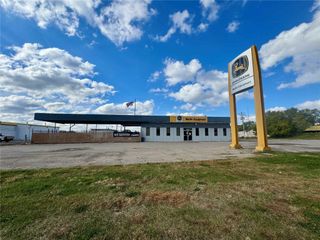 2900 6th Street SW Lease, Cedar Rapids, IA 52404