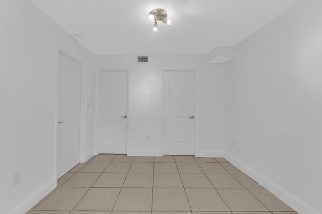 2100 Brickell Avenue 305, Miami, FL 33129