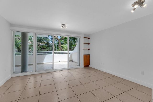 2100 Brickell Avenue 305, Miami, FL 33129