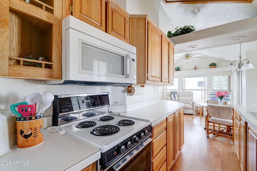 111 S GREENFIELD Road 552, Mesa, AZ 85206 — photo 5