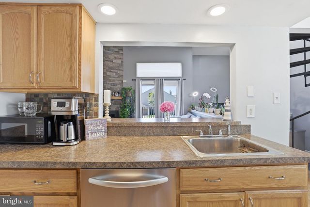 1310 ROBERTS WAY, Voorhees, NJ 08043