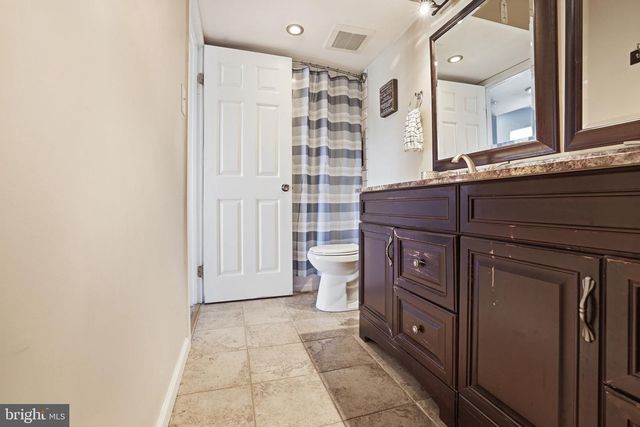 1310 ROBERTS WAY, Voorhees, NJ 08043