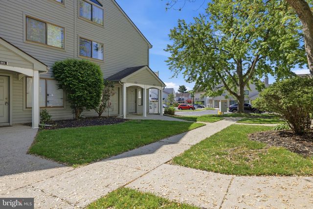 1310 ROBERTS WAY, Voorhees, NJ 08043