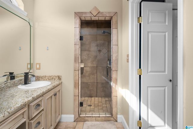 5039 TAMMY LANE, Hueytown, AL 35023