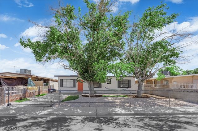 212 North Minnesota Street, Las Vegas, NV 89107