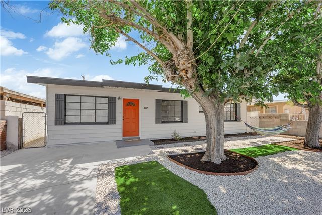 212 North Minnesota Street, Las Vegas, NV 89107