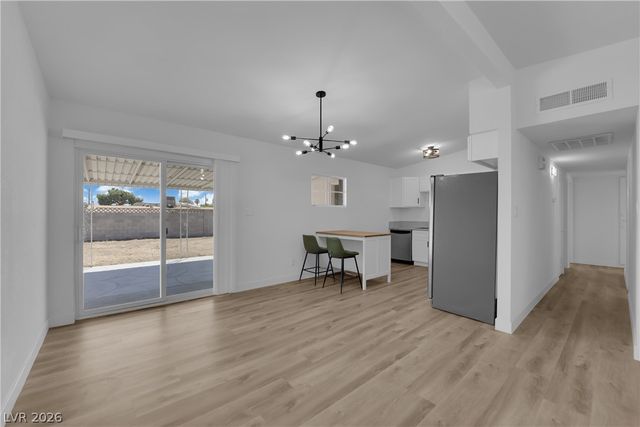 212 North Minnesota Street, Las Vegas, NV 89107