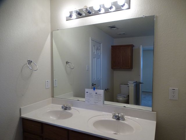 5428 Maverick Drive, Grand Prairie, TX 75052