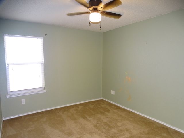 5428 Maverick Drive, Grand Prairie, TX 75052