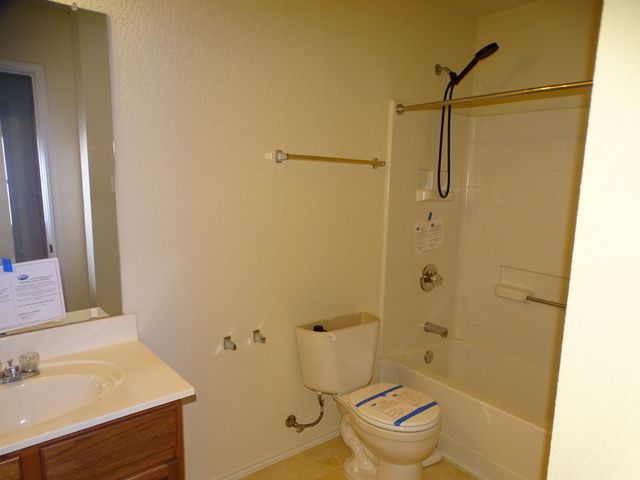 5428 Maverick Drive, Grand Prairie, TX 75052