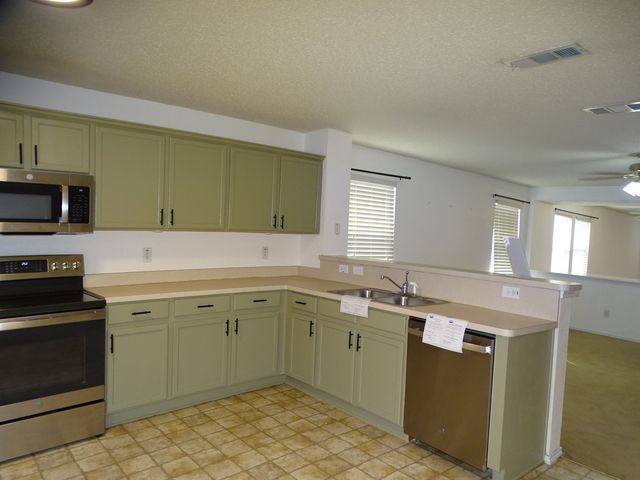 5428 Maverick Drive, Grand Prairie, TX 75052